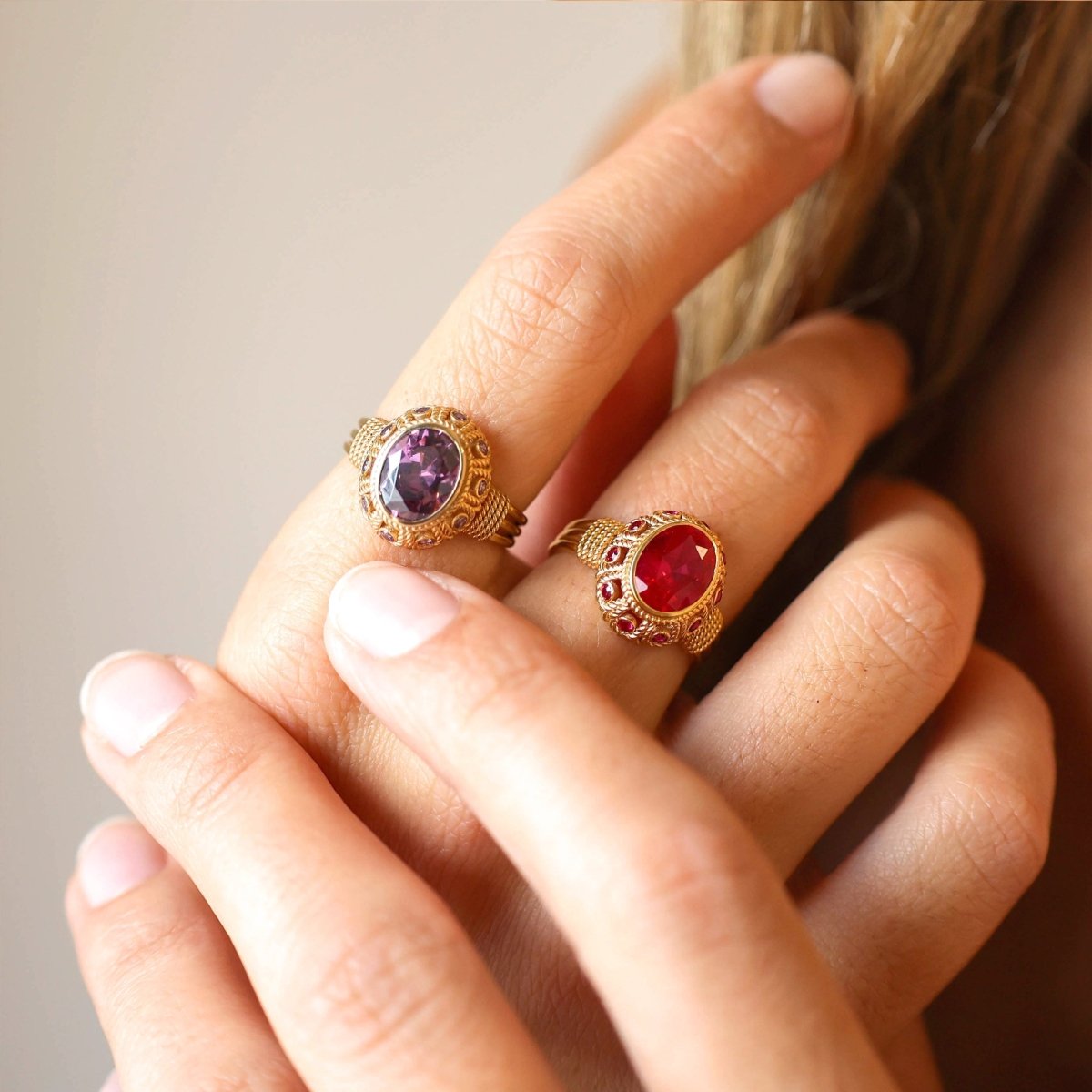 Anel Baronesa em Ouro 19kl com Pedra de Cor Ametista - Loja do Ouro