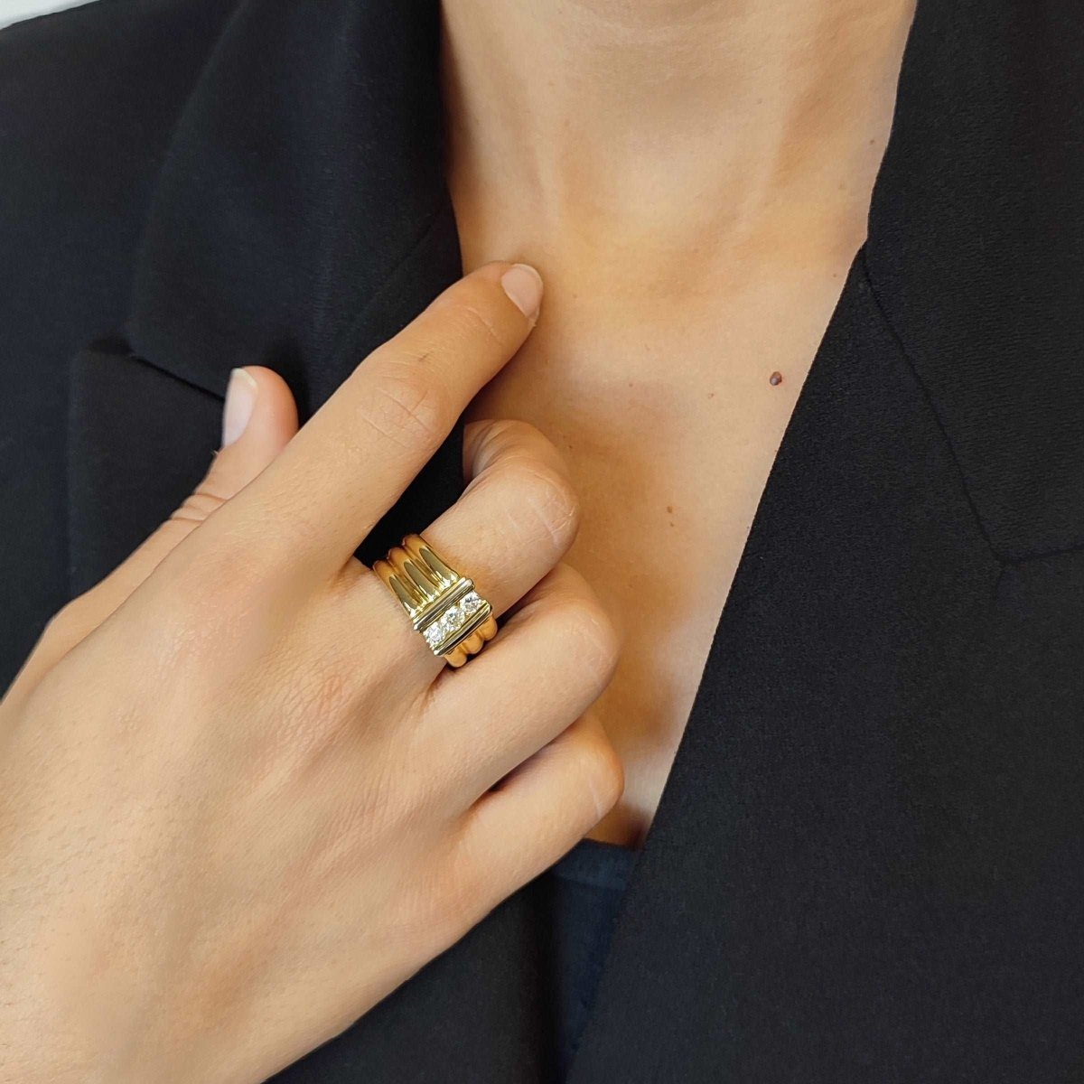 Anel em Ouro Amarelo 19kl e Ouro Branco 19kl com Diamantes (T15) - Loja do Ouro