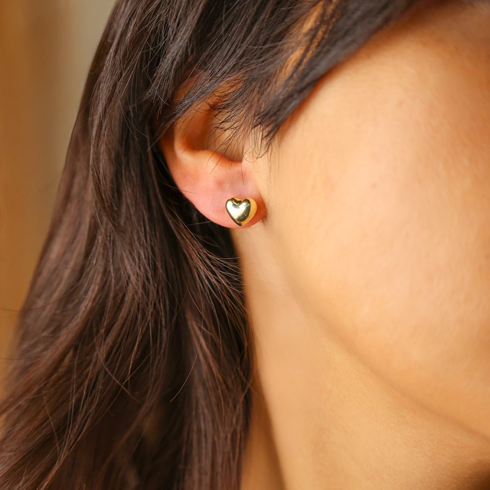 Brincos Coração Cheio em Prata Dourada (0.8cm) - Loja do Ouro