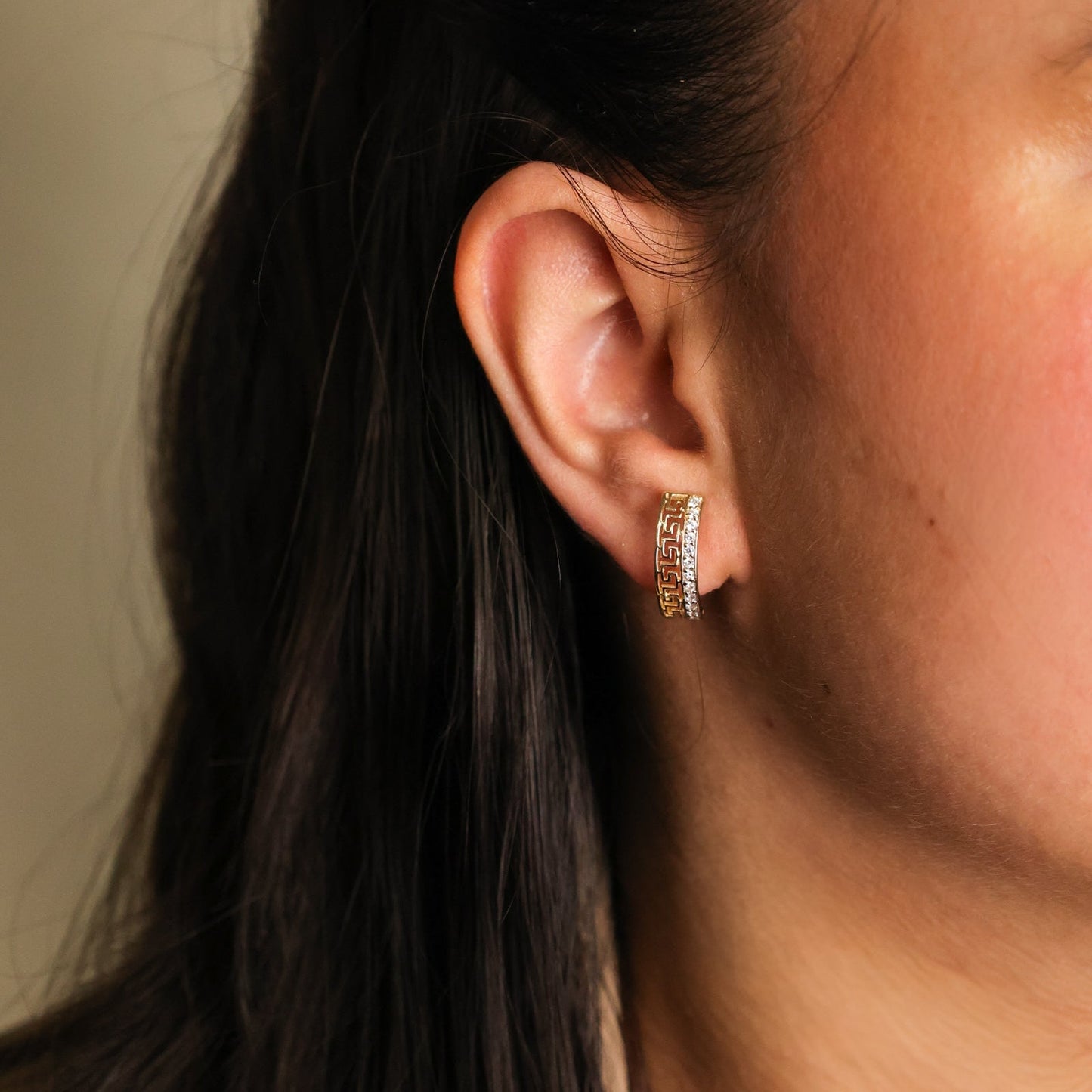 Brincos em Ouro Amarelo e Ouro Branco de 9kl com Motivos Geométricos e Zircónias - Loja do Ouro