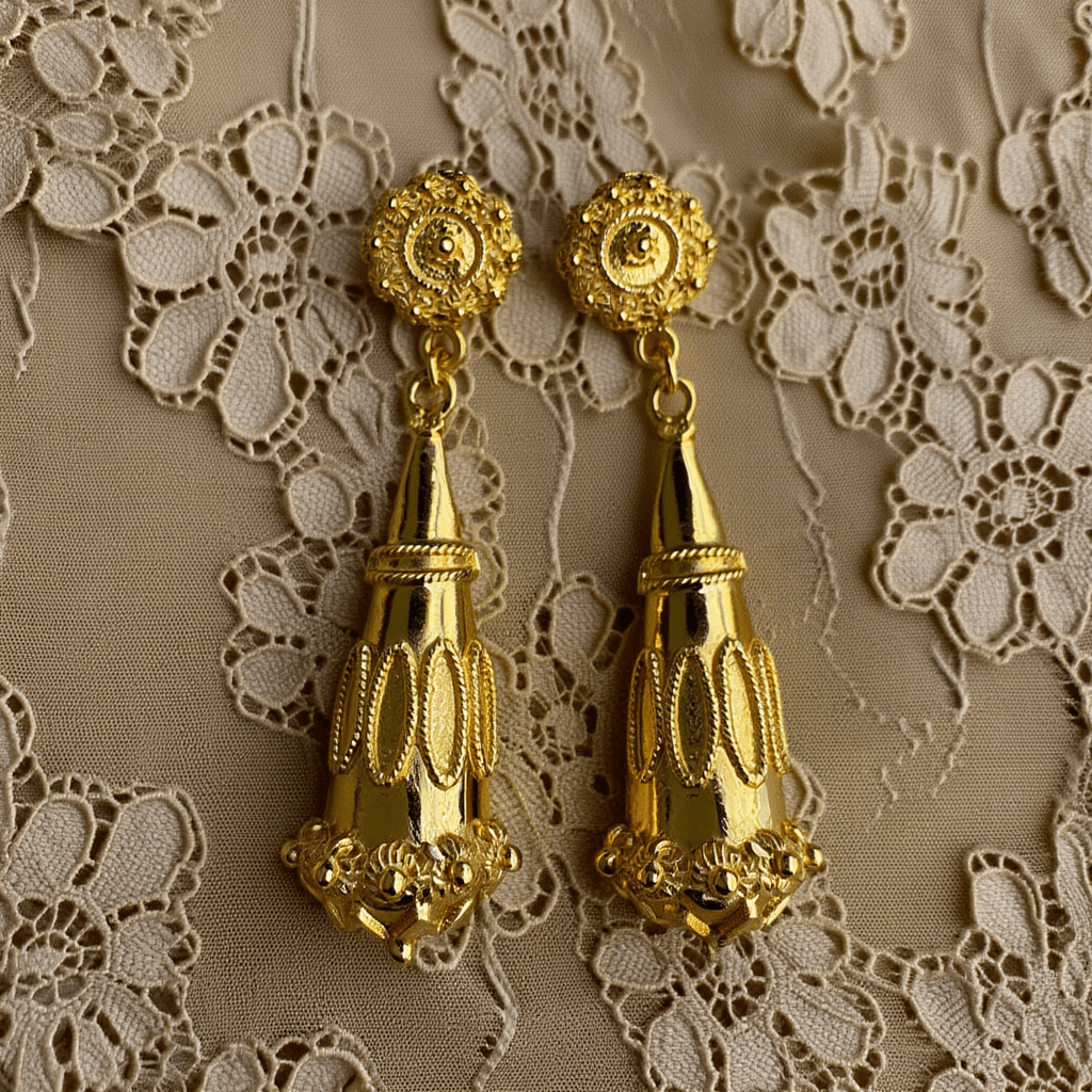 Brincos Renda de Luz em Prata Dourada (5cm) - Loja do Ouro