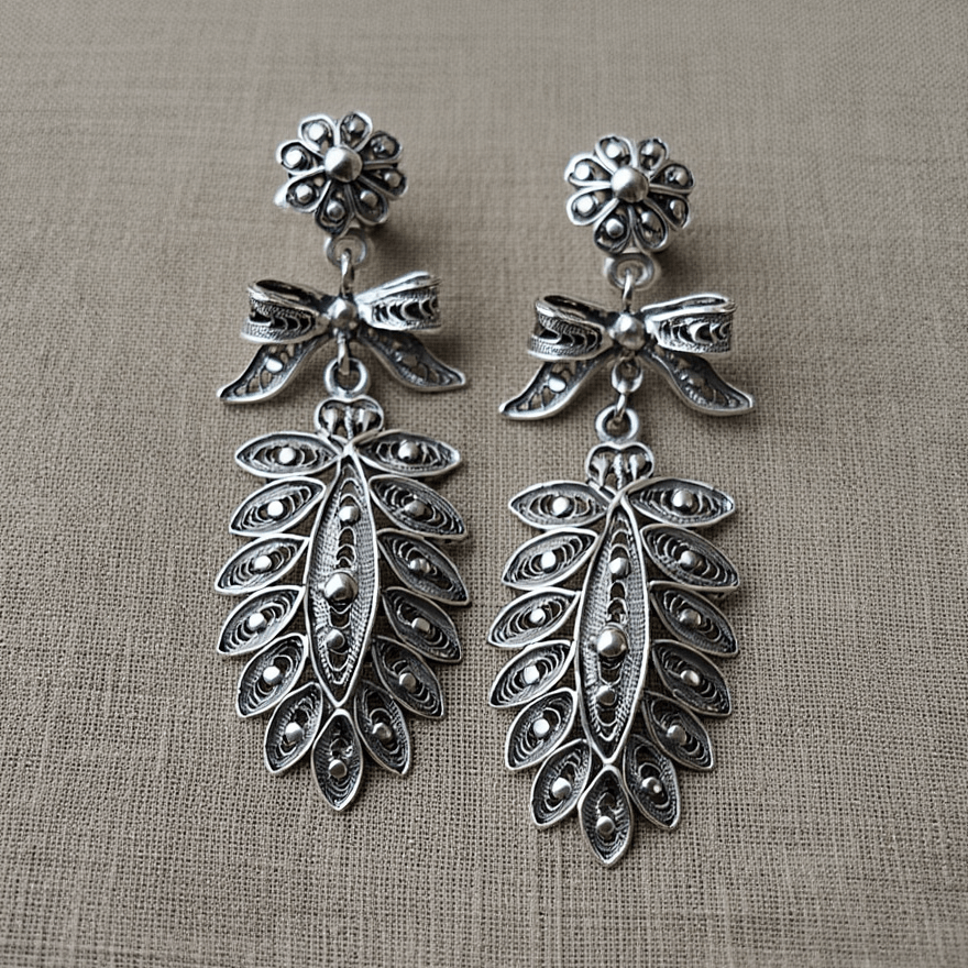 Brincos Saudade em Prata (4cm) - Loja do Ouro