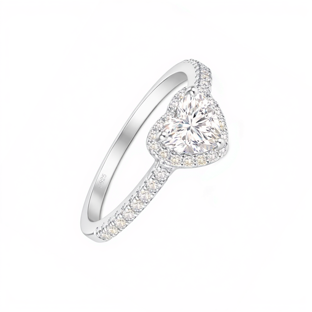 Solitário em Prata com Zircão Coração