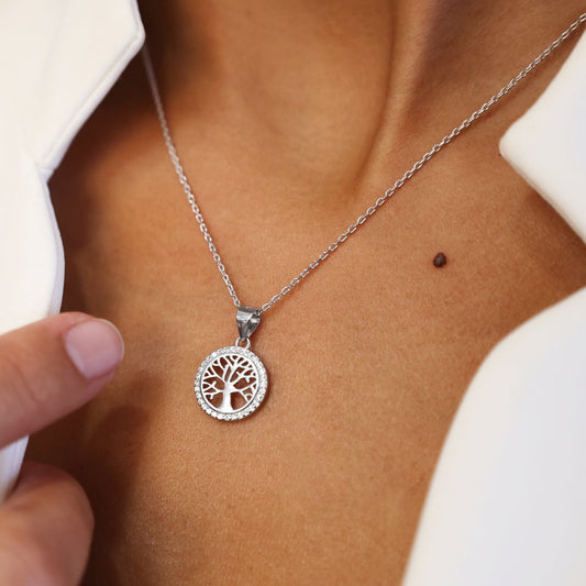 Fio em Prata com Arvore da Vida cravejada de Zircónias - Loja do Ouro
