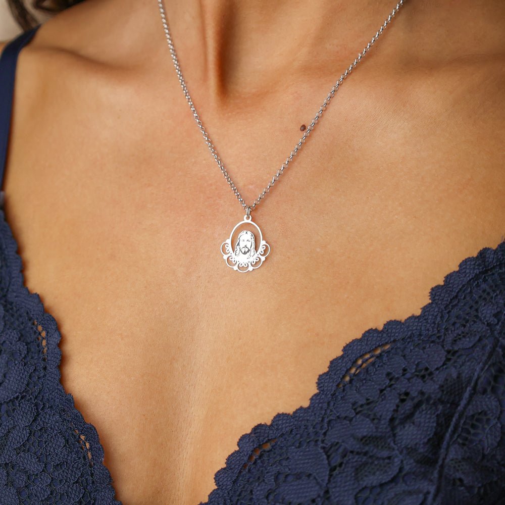 Fio Jesus Cristo em Prata - Loja do Ouro