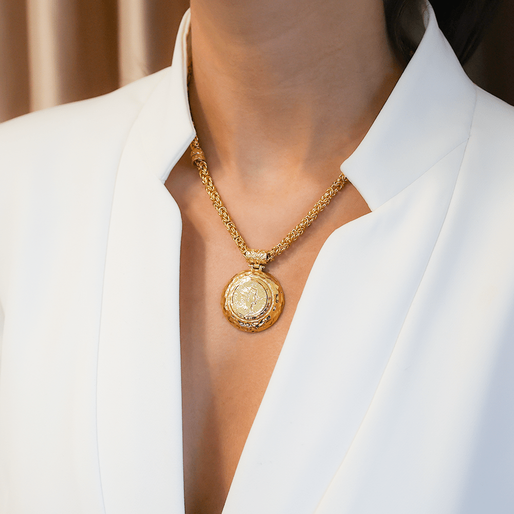 Gargantilha Malha Virolinha em Ouro 19kl com Medalhão (42cm) - Loja do Ouro