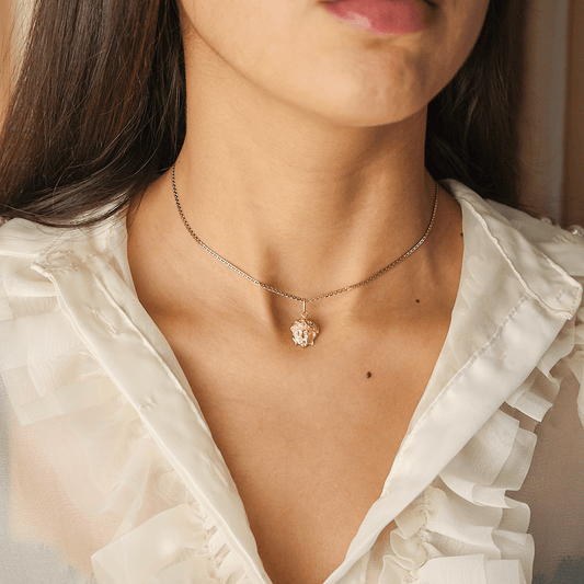 Medalha Cara de Cristo em Ouro 19kl (1.3cm) - Loja do Ouro