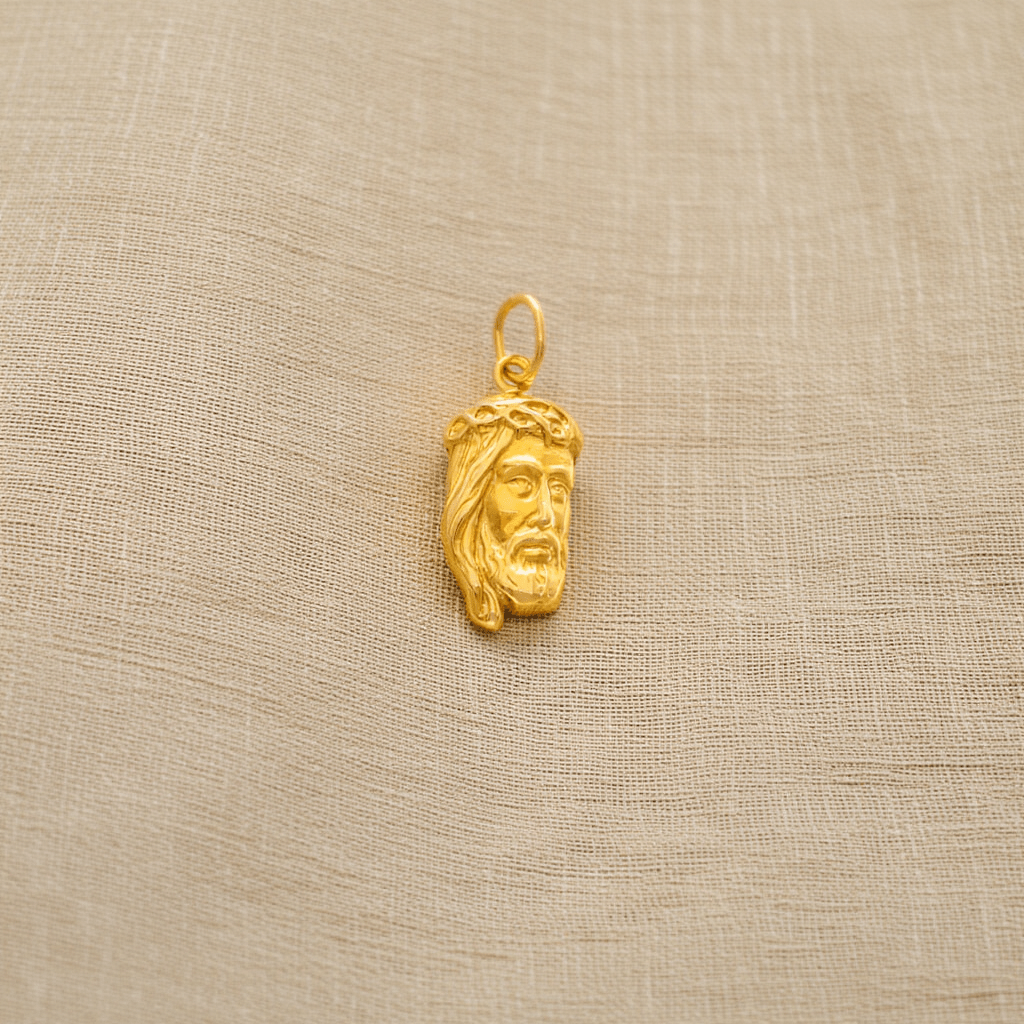 Medalha Cara de Cristo em Ouro 19kl (1.6cm) - Loja do Ouro