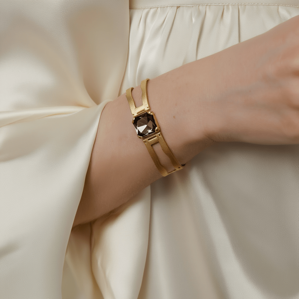 Pulseira Nefertiti em Prata Dourada com Zircão Castanho - Loja do Ouro