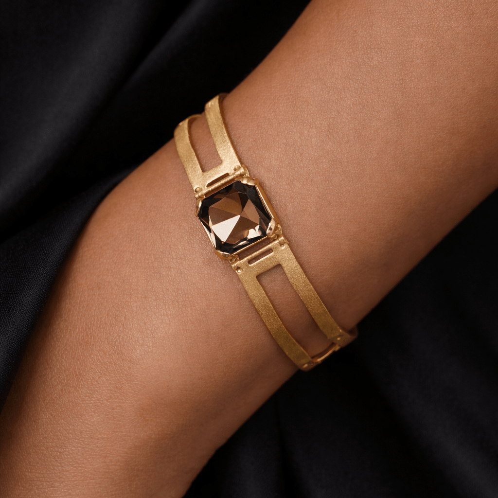 Pulseira Nefertiti em Prata Dourada com Zircão Castanho - Loja do Ouro