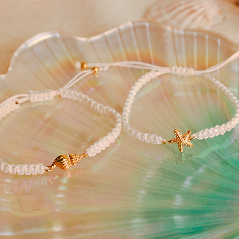 Pulseira em Nylon Branco com Estrela do Mar em Prata Dourada