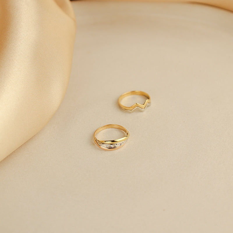 Anel Tricolor em Ouro 19kl com Diamantes (T16)