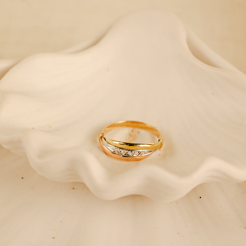 Anel Tricolor em Ouro 19kl com Diamantes (T16)