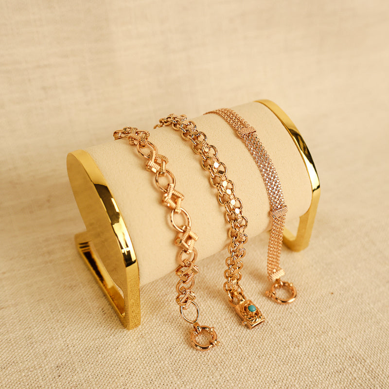 Pulseira Baronesa em Ouro 19kl com Caramujos e Pedra Azul Turquesa (19cm)
