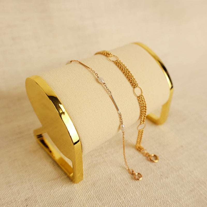 Pulseira em Ouro 19kl com Pérolas (18.5cm)