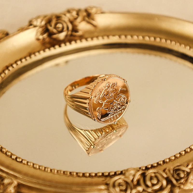 Anel em Ouro 19kl com Meia Libra em Ouro 22kl (T22)