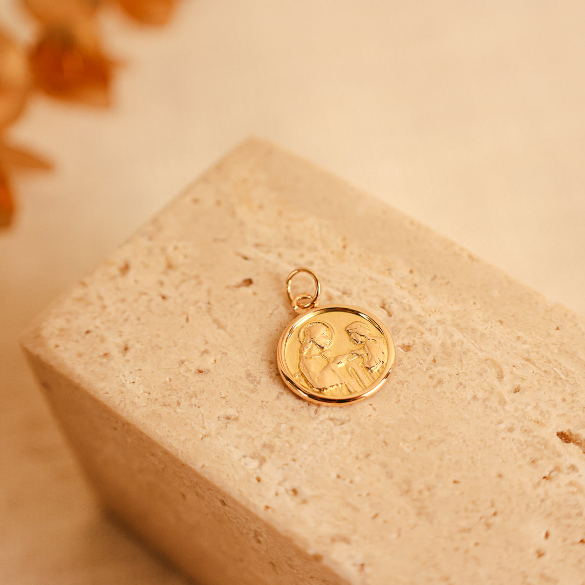 Medalha Religiosa em Ouro 19kl (1.59cm)