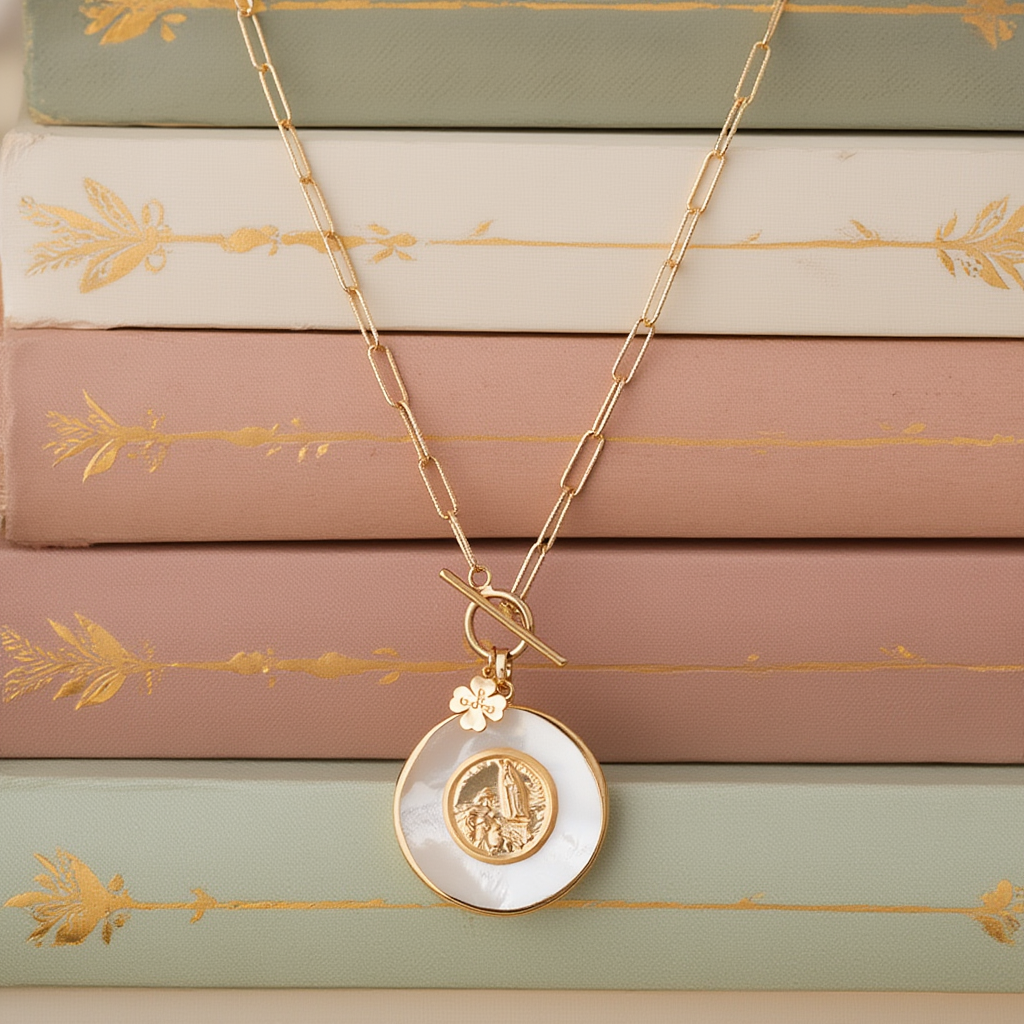 Silver Necklace with Stylized Heart and Zirconias