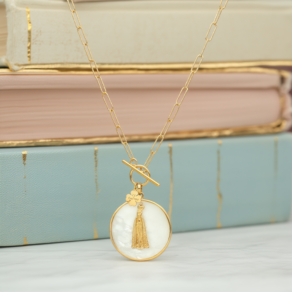 Silver Necklace with Stylized Heart and Zirconias