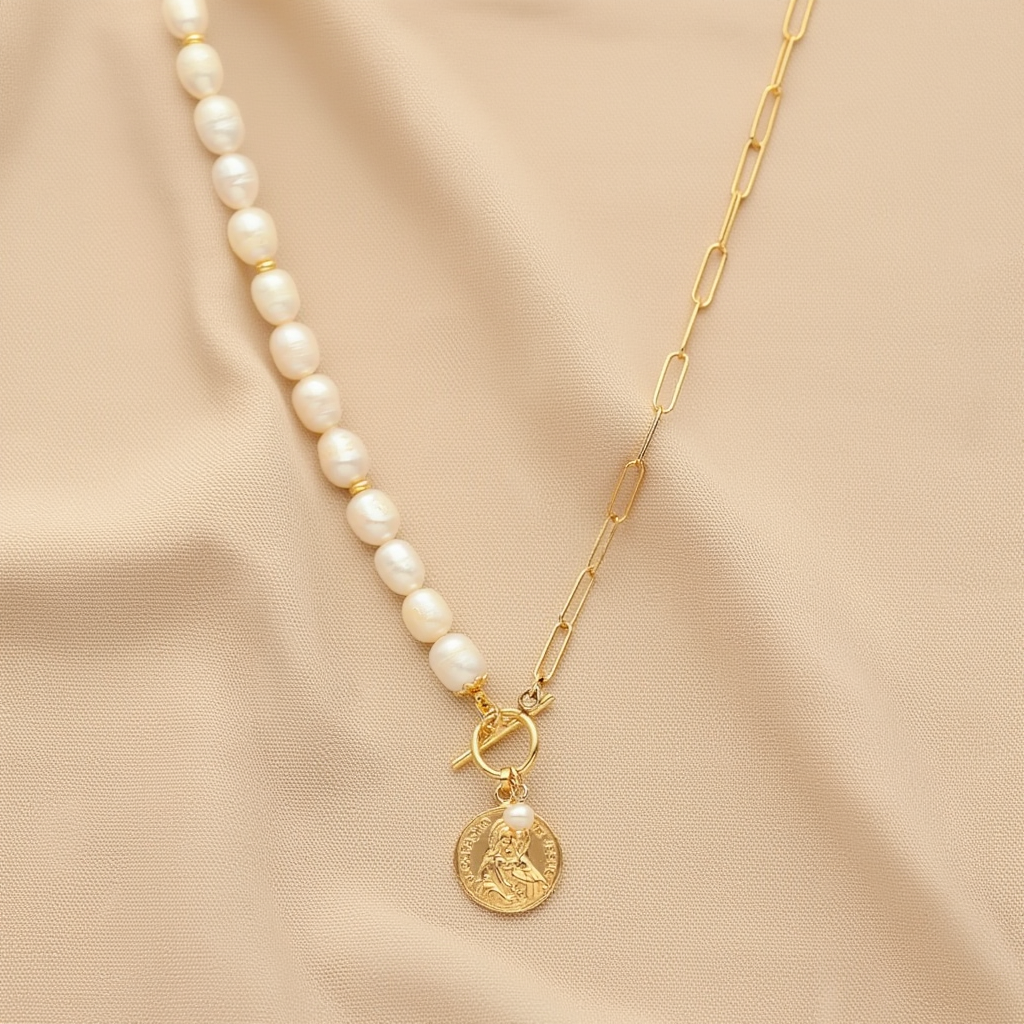 Silver Necklace with Stylized Heart and Zirconias