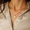 Medalha Oval em Ouro 19kl com Letra M (1.8cm)