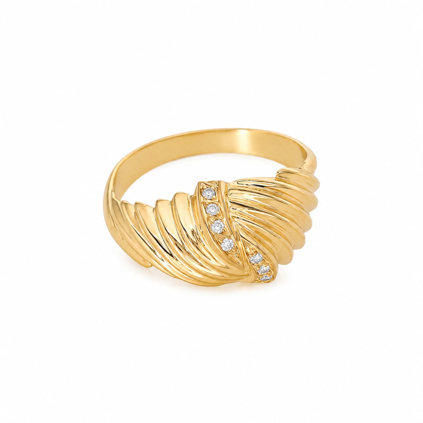 Anel em Ouro 19kl com Moissanites (T16)