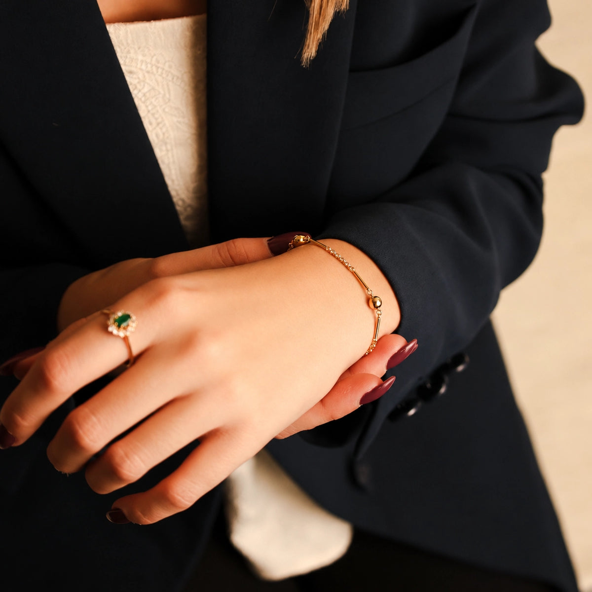 Pulseira em Ouro 19kl com Traves e Bolas (21cm)