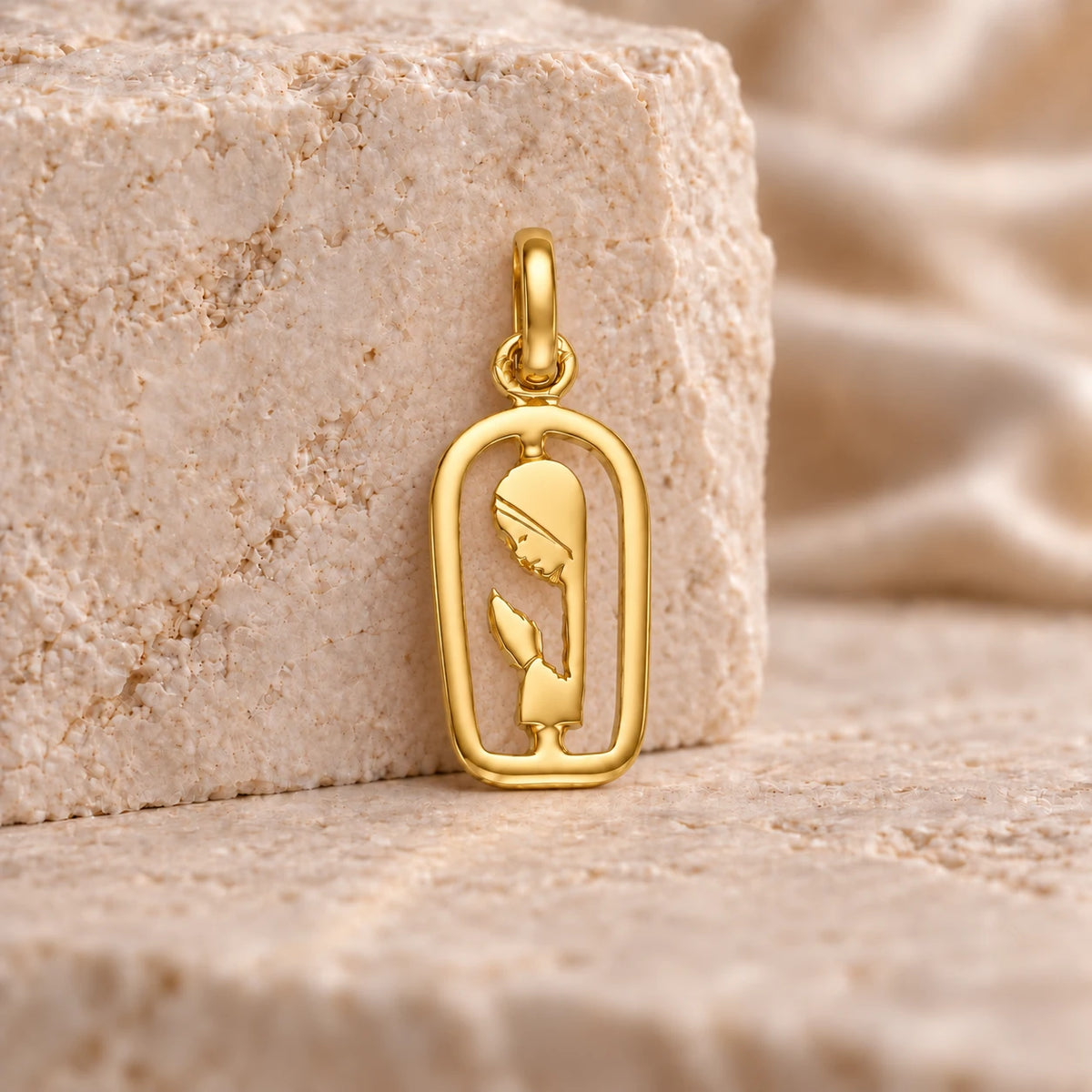 Medalha Religiosa em Ouro 19kl (1.36cm)