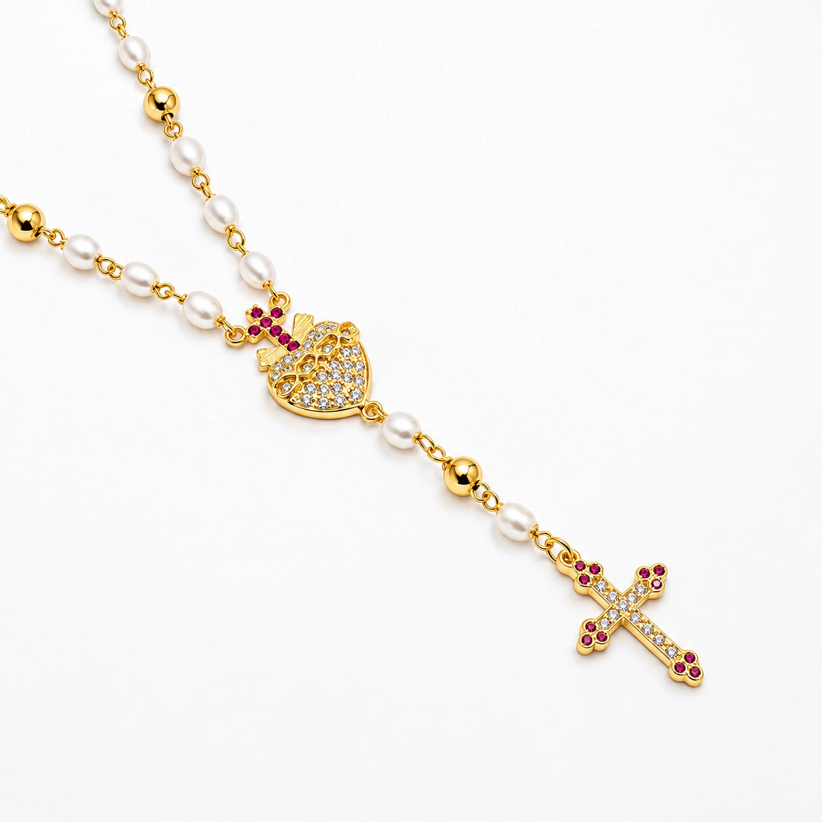 Terço Mi Corazon em prata dourada 925 com pérolas de água doce e Coração Vaticano com zircónias.