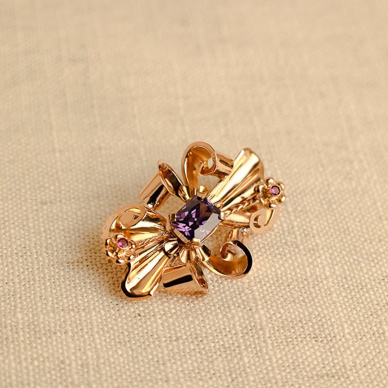 Alfinete de Peito em Ouro 19kl com Tanzanite Roxa e Rubis - Loja do Ouro