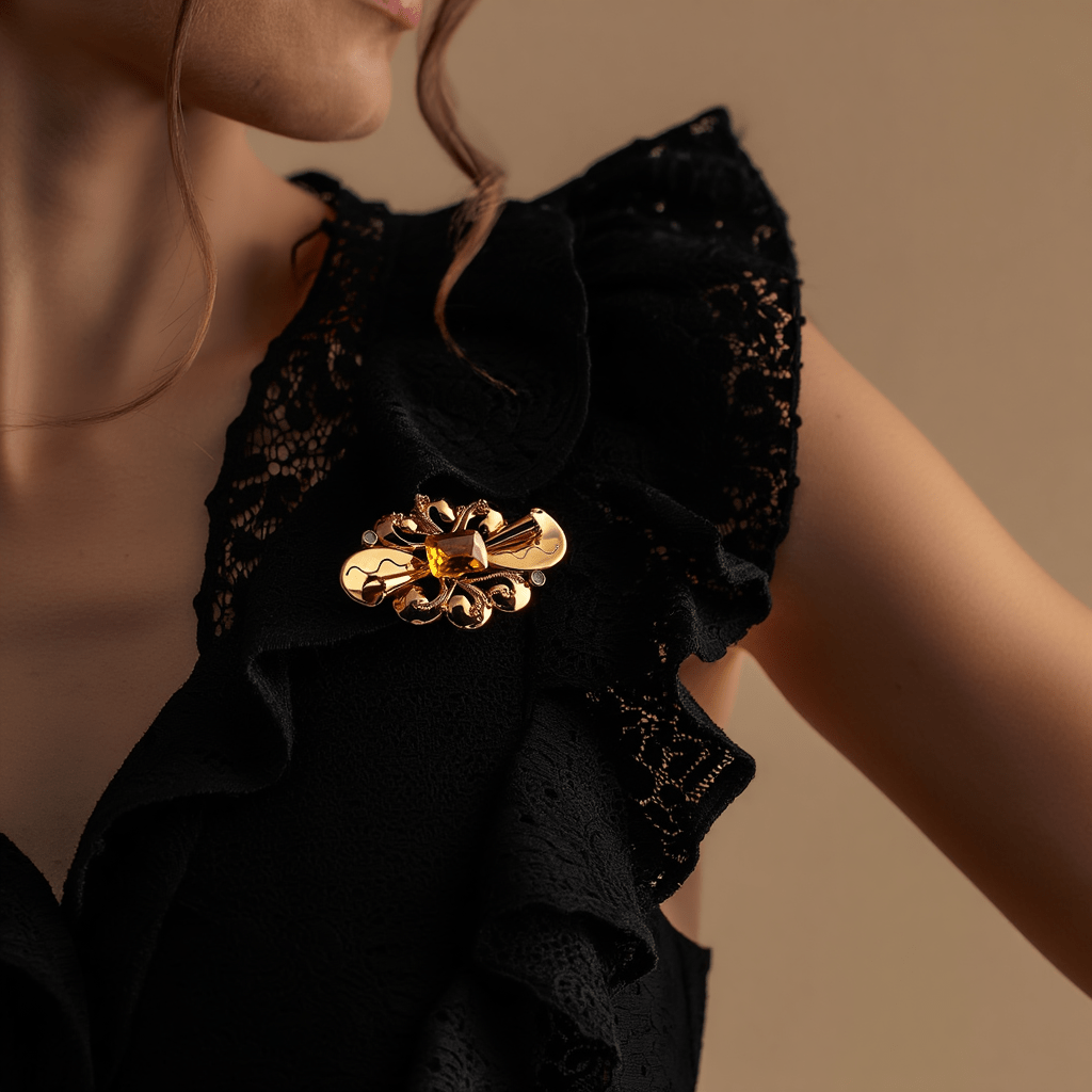 Pin de oro de 19kl con zafiro amarillo - Gold Store Premium