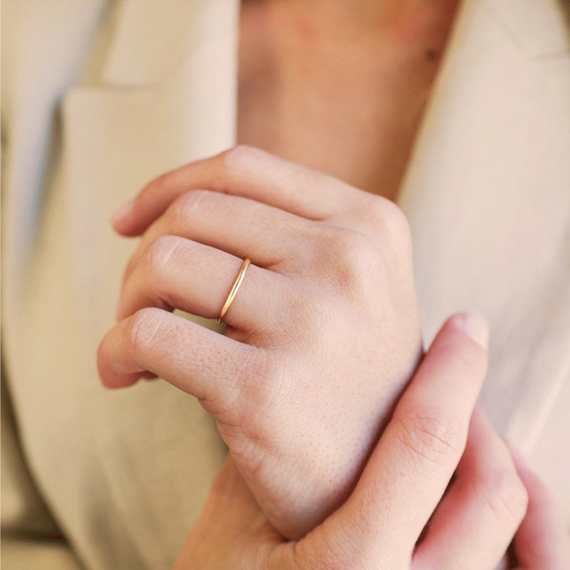 Aliança Meia Cana Fina em Ouro 19kl - 2mm - Loja do Ouro