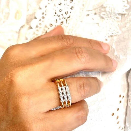 Anel Bicolor Triplo em Ouro 19kl com Diamantes (T17) - Loja do Ouro