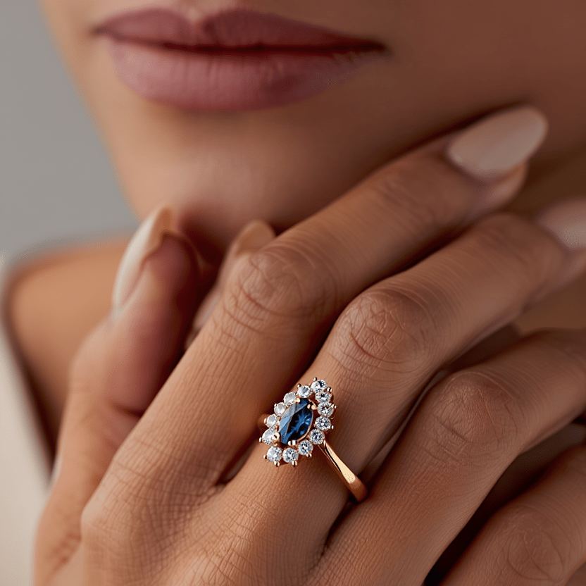 Anel Chuveiro em Ouro 19kl com Topazio e Diamantes (T8) - Loja do Ouro