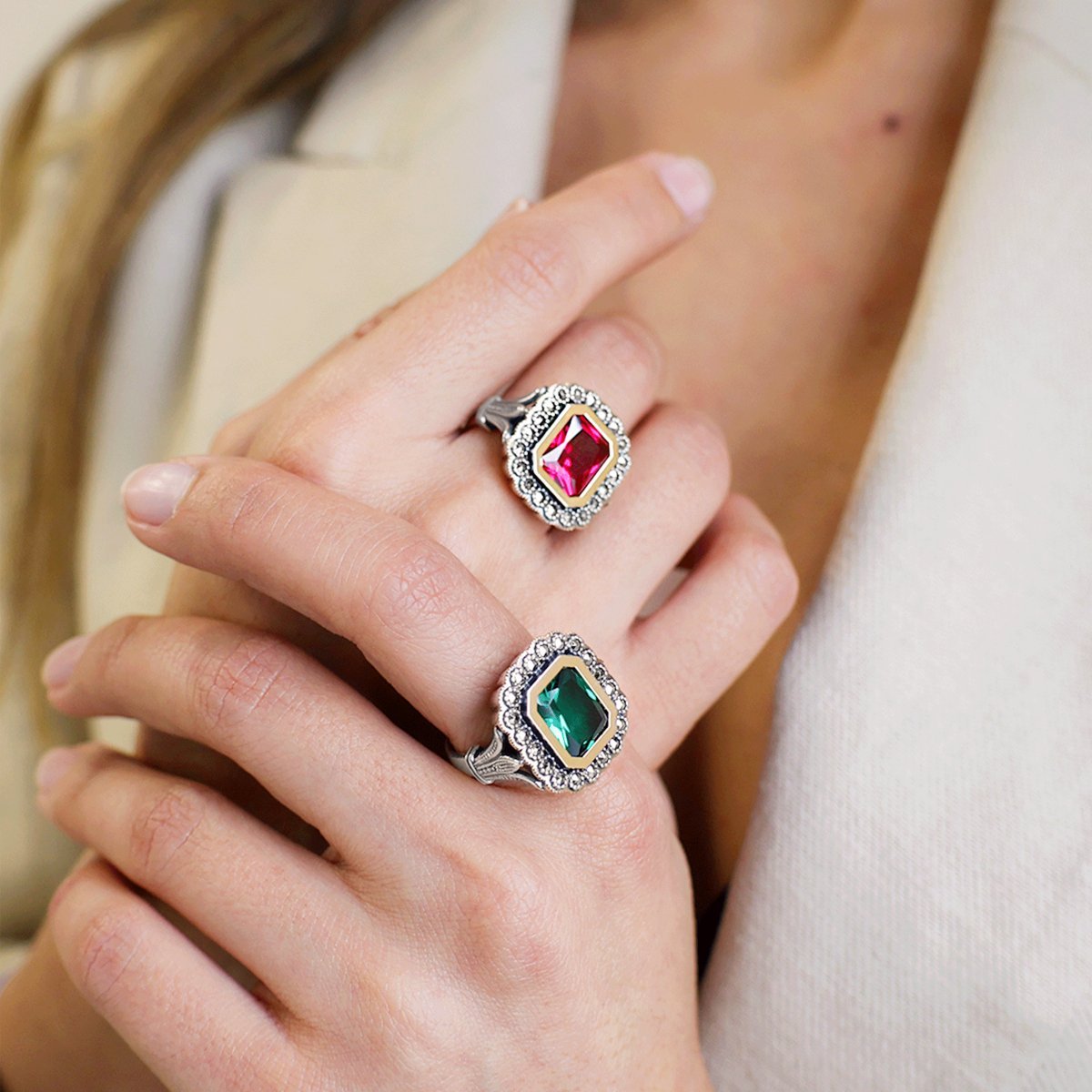 Anillo D. Luísa en plata y oro de 9 kl con marcassitas y piedra verde - Gold Store Premium