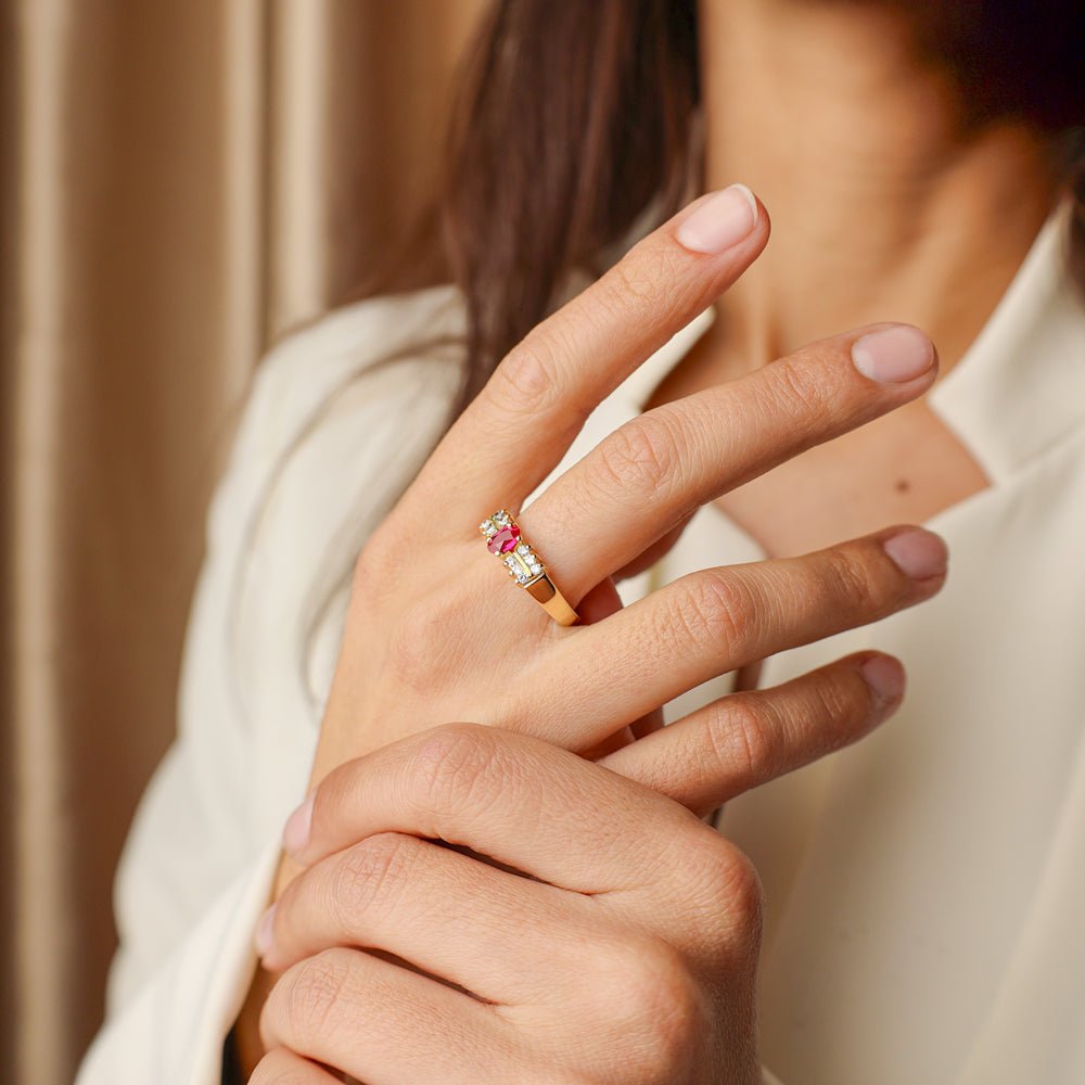 Anel em Ouro 19kl com Rubi e Zircónias (T19) - Loja do Ouro