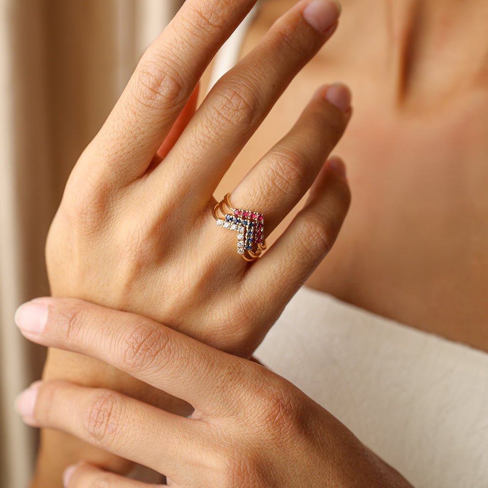 Anillo de oro de 19 kl con tiara de rubí (T16) - Gold Store Premium