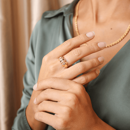 Anel em Ouro 19kl Formato Laço com Rubi (T17) - Loja do Ouro