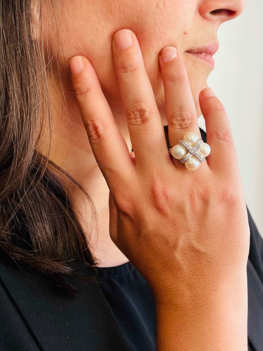 Anel em Ouro Branco 19kl com Pérolas e Diamantes (T14) - Loja do Ouro