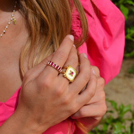 Anel Imperial em Prata Dourada com Zircões Rosa - Loja do Ouro