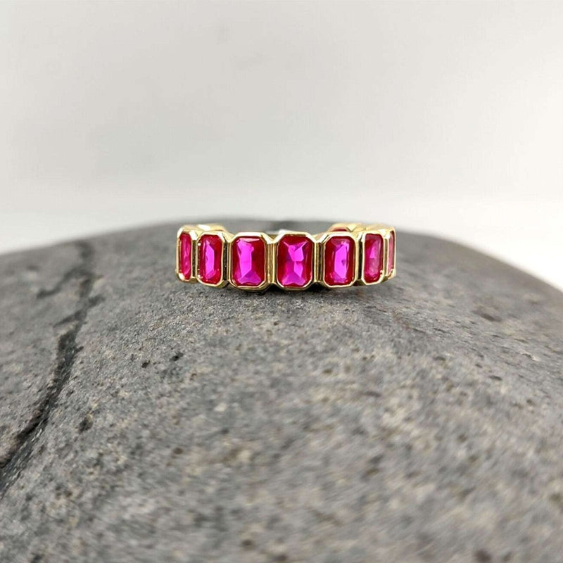 Anel Imperial em Prata Dourada com Zircões Rosa - Loja do Ouro