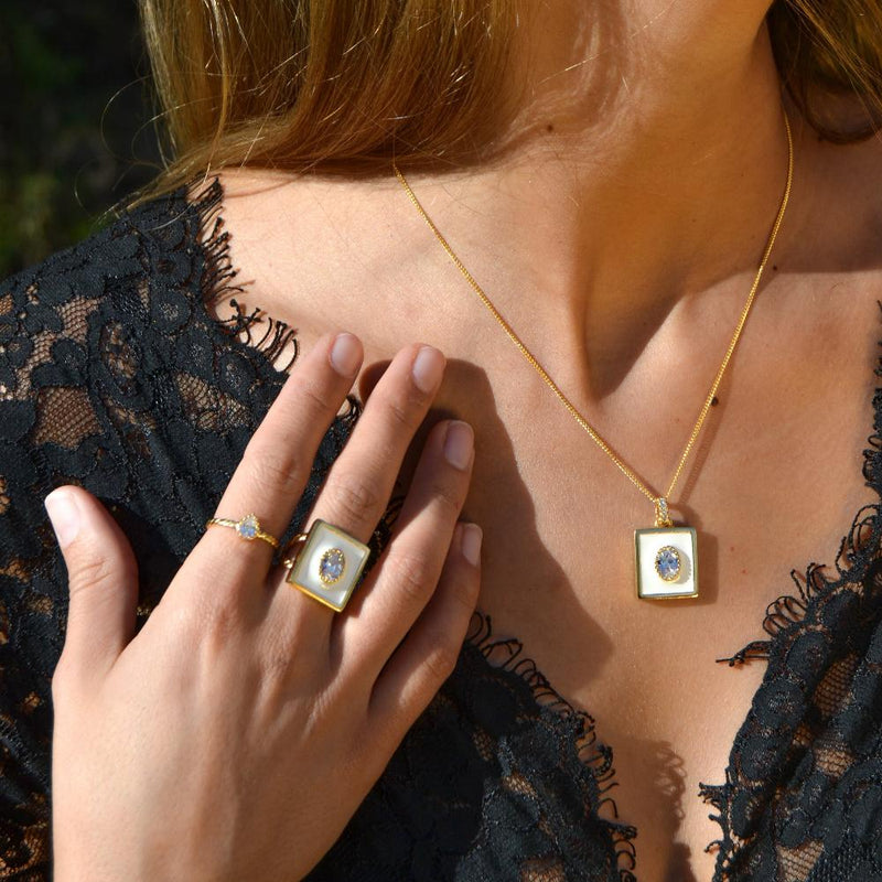 Anel Prata Dourada White & White Vaticano - Loja do Ouro