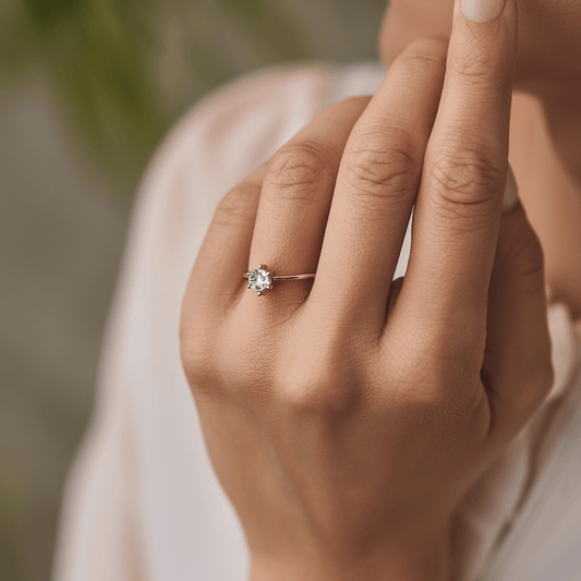 Anel Solitário em Ouro 19kl com Zirconia (T12) - Loja do Ouro