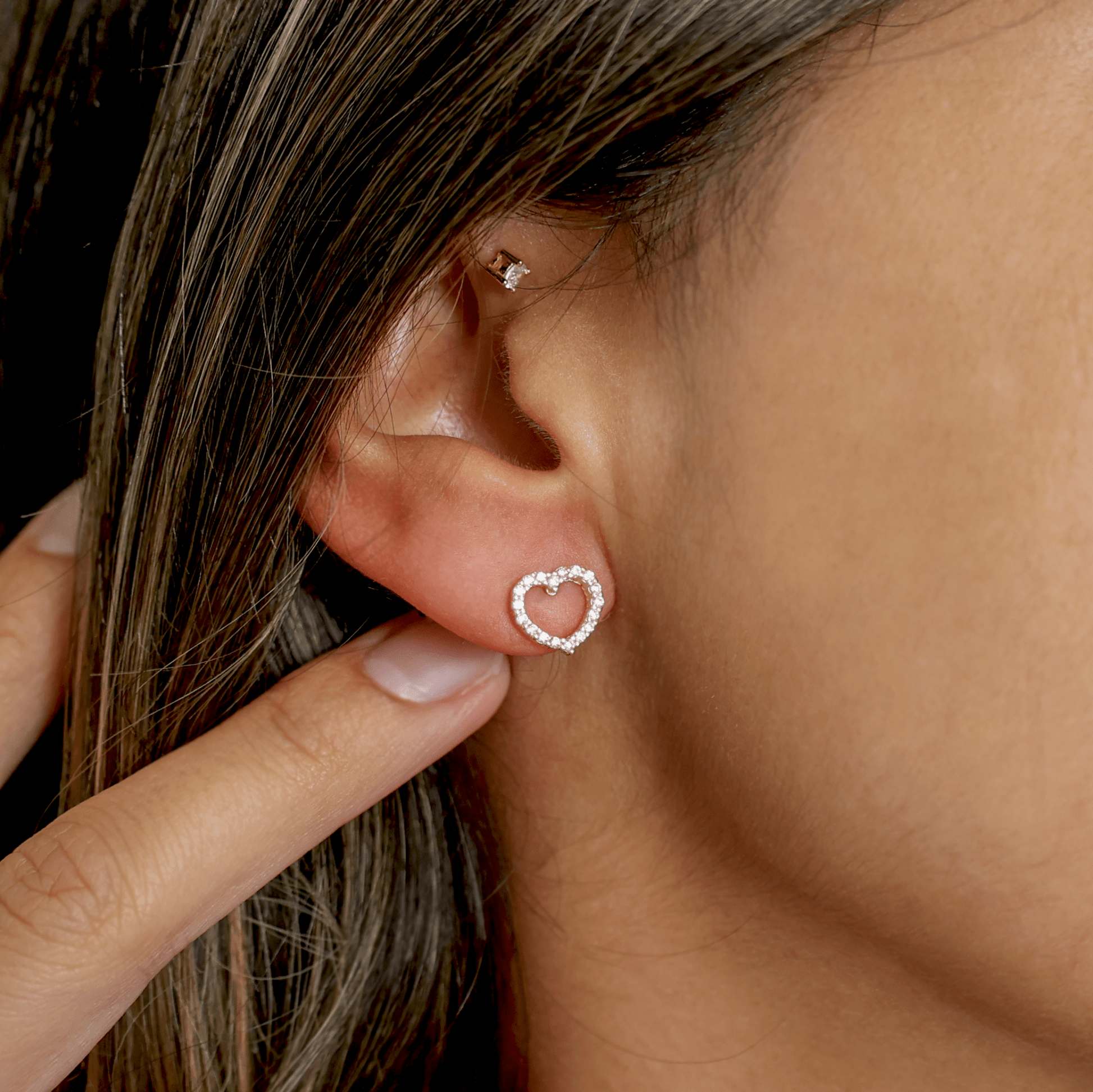 Brincos Coração em Prata Dourada com Zircónias - Loja do Ouro