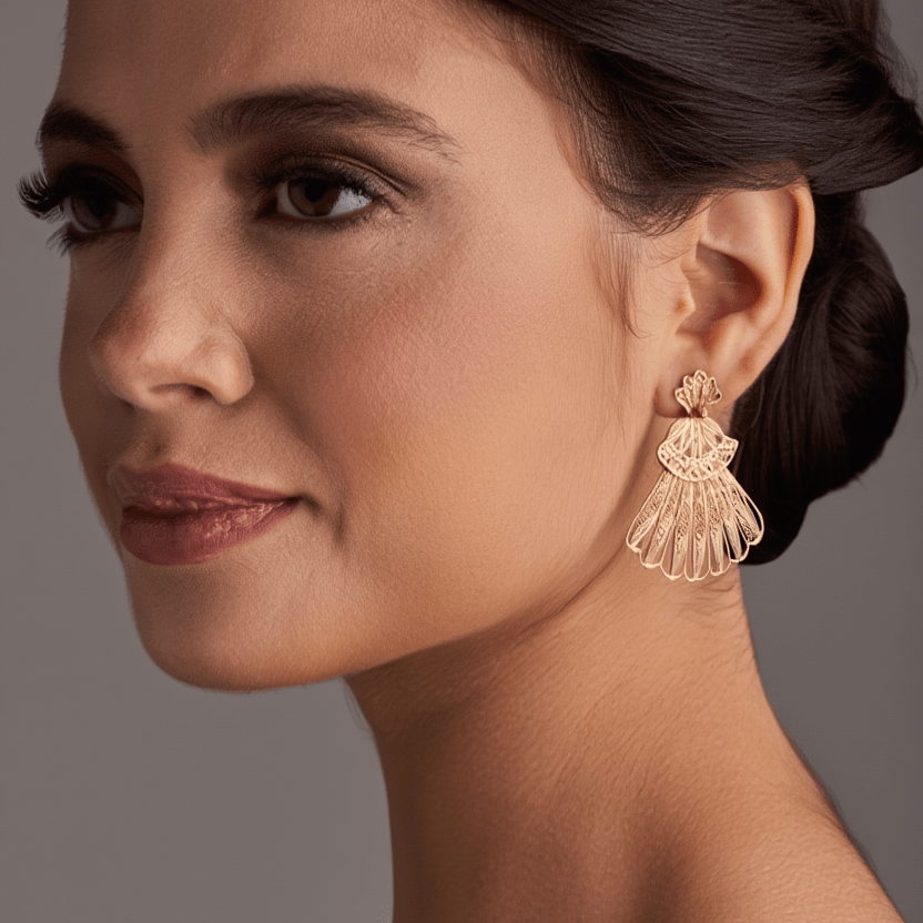 Brincos Leque em Prata Dourada (3.6cm) - Loja do Ouro