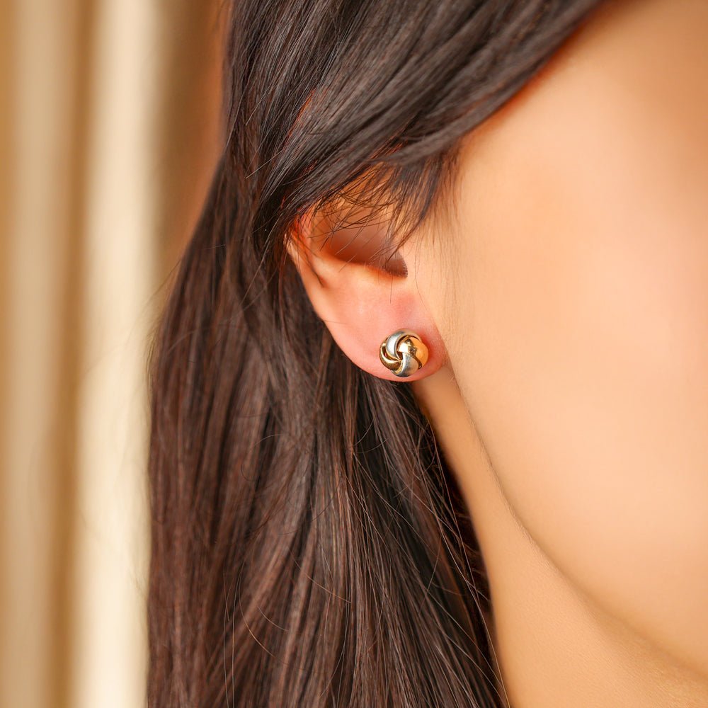 Brincos Novelo Bicolor em Ouro 19kl (0.8cm) - Loja do Ouro