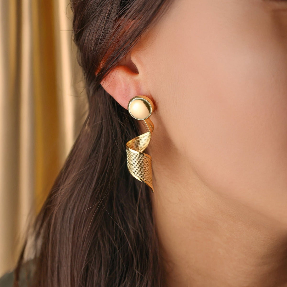 Pendientes colgantes de espiral de oro de 19 kl - Gold Store Premium