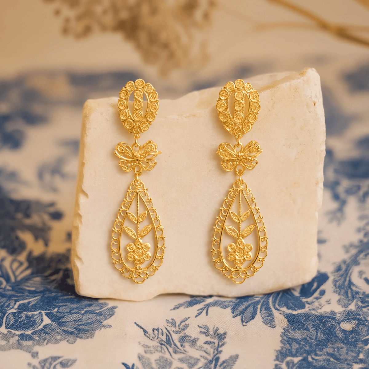 Brincos Portuguesa em Prata Dourada (5.8cm) - Loja do Ouro
