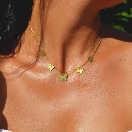 Colar em prata dourada com Borboletas - Loja do Ouro