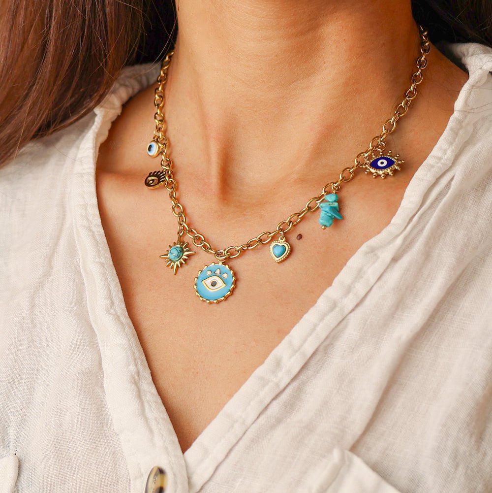 Colar Mystic em Aço Dourado com Pendentes Olho Turco - Loja do Ouro